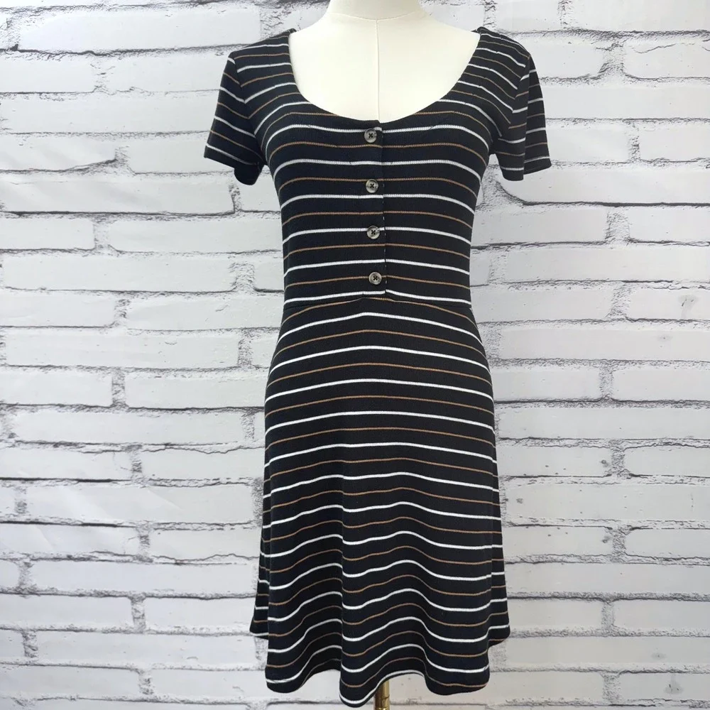 aeropostale black and white dress | Dresses | Aeropostale Seriously Soft Striped Ribbed Skater Tan Medium Skirt/Dress length type:Longer Length (suitable for Height 168cm & above) Women's Black Boat Neck Style_A-Line Aeropostale womens brunch with the besties